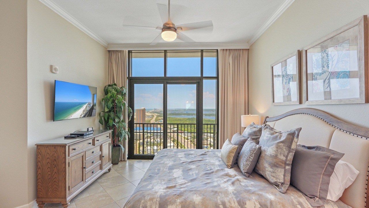 Photo of Bedroom in Orange Beach