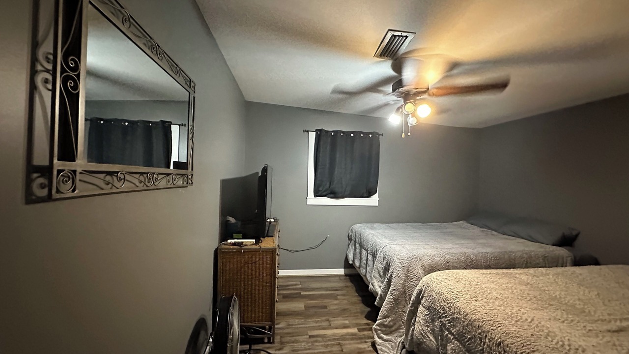 Photo of Bedroom in Shelby