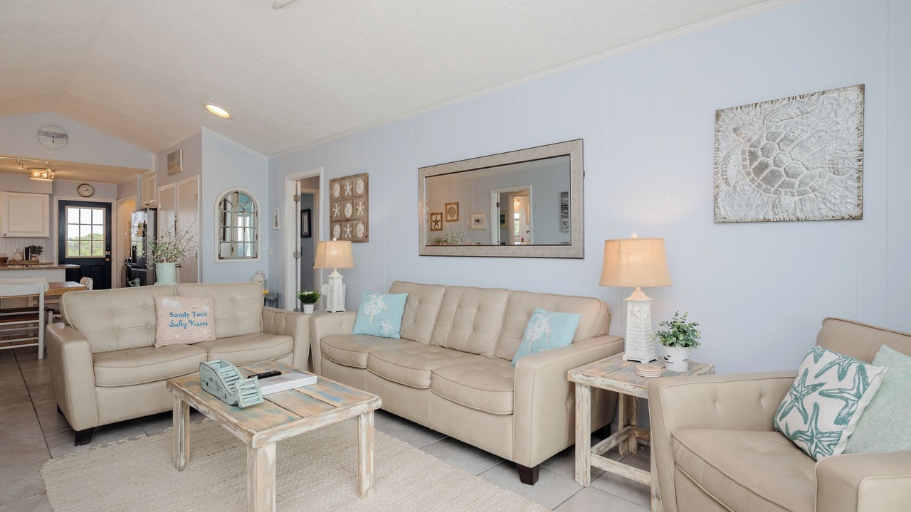 Photo of Bedroom in Caswell Beach