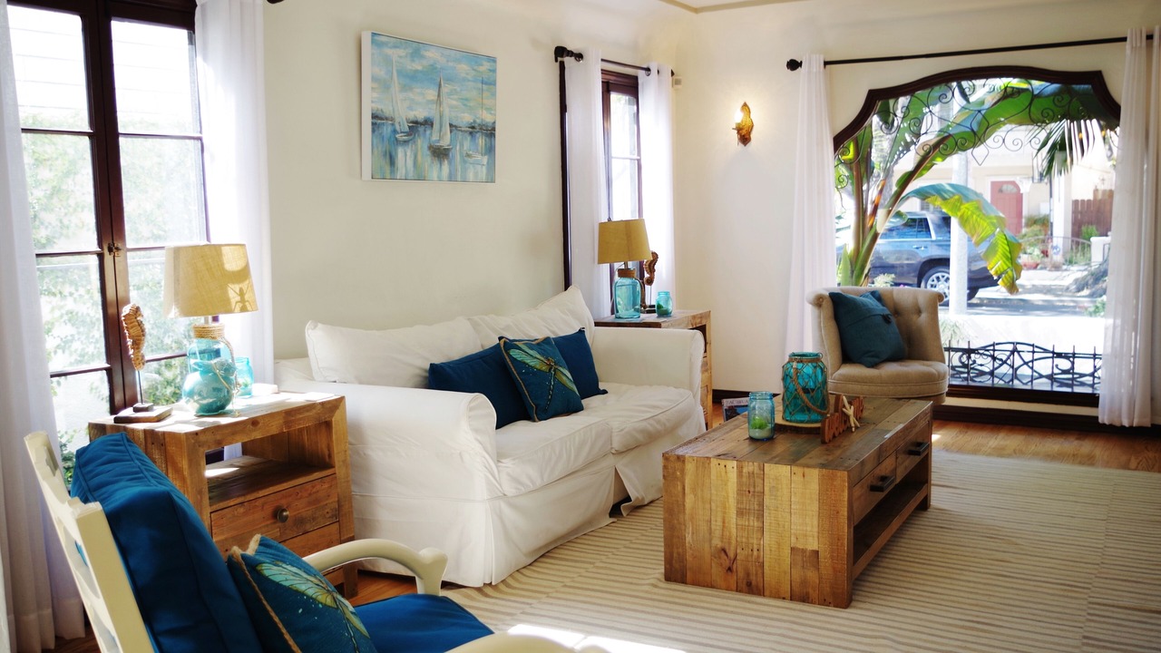 Photo of Livingroom in Belmont Shore