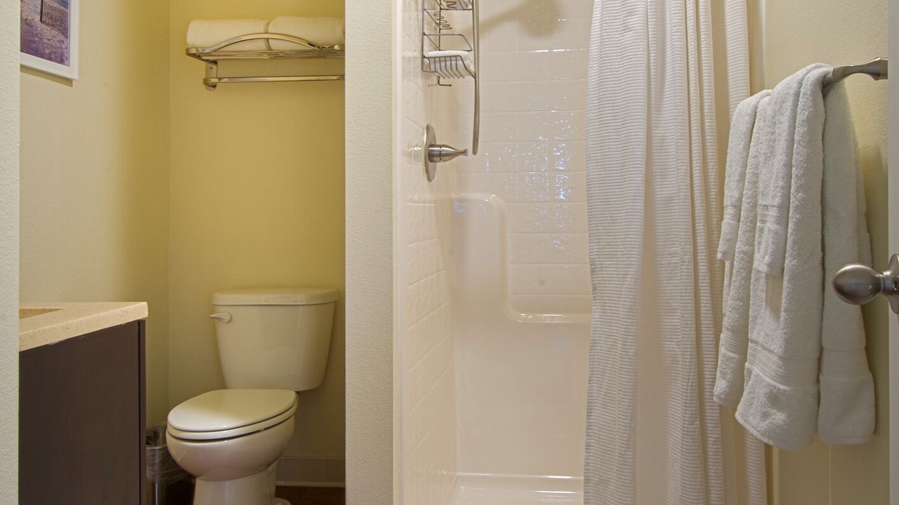 Photo of Bathroom in Southeast Anaheim