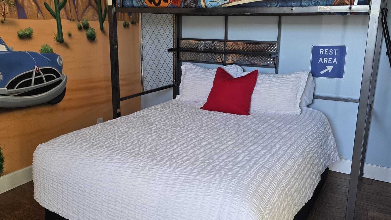 Photo of Bedroom in Hermosa Village