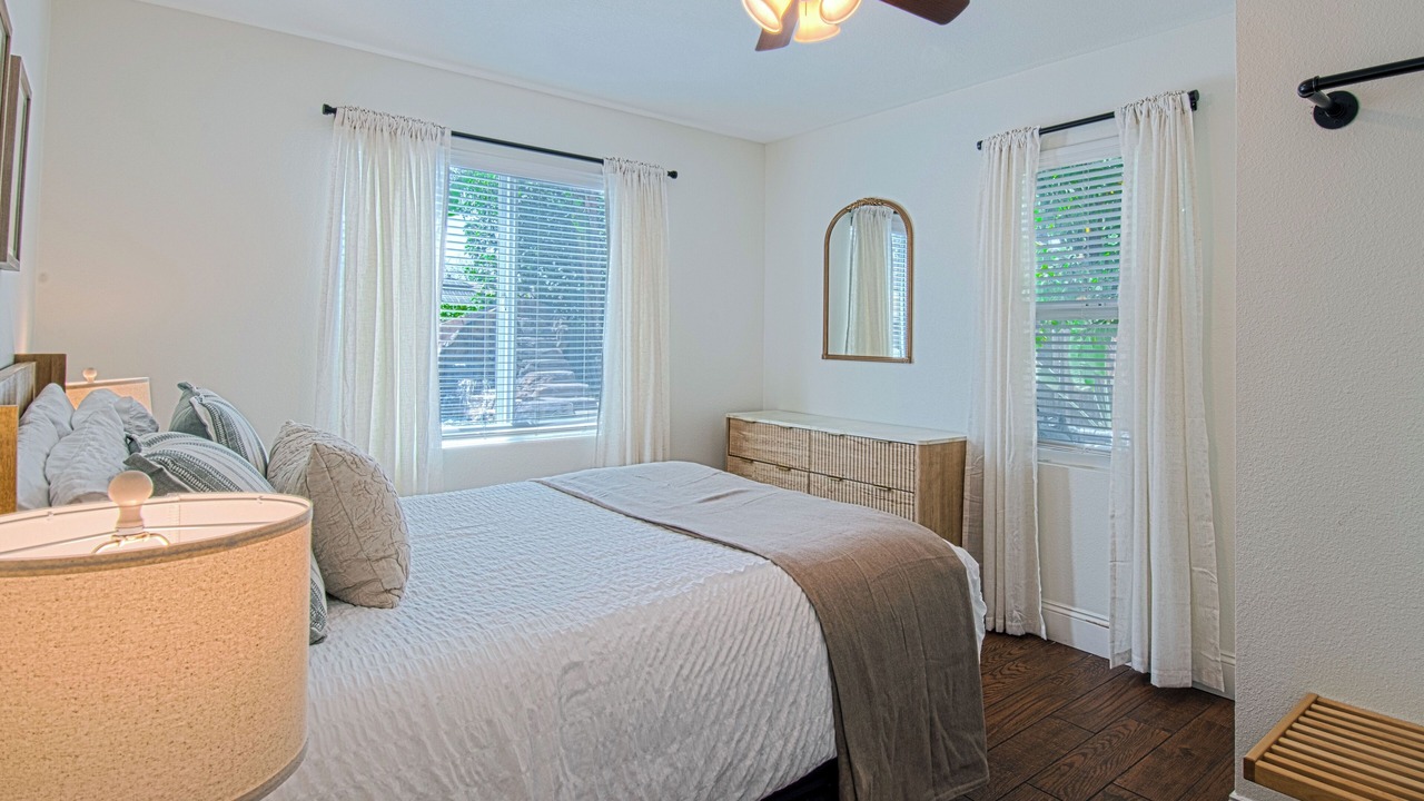 Photo of Bedroom in Hermosa Village
