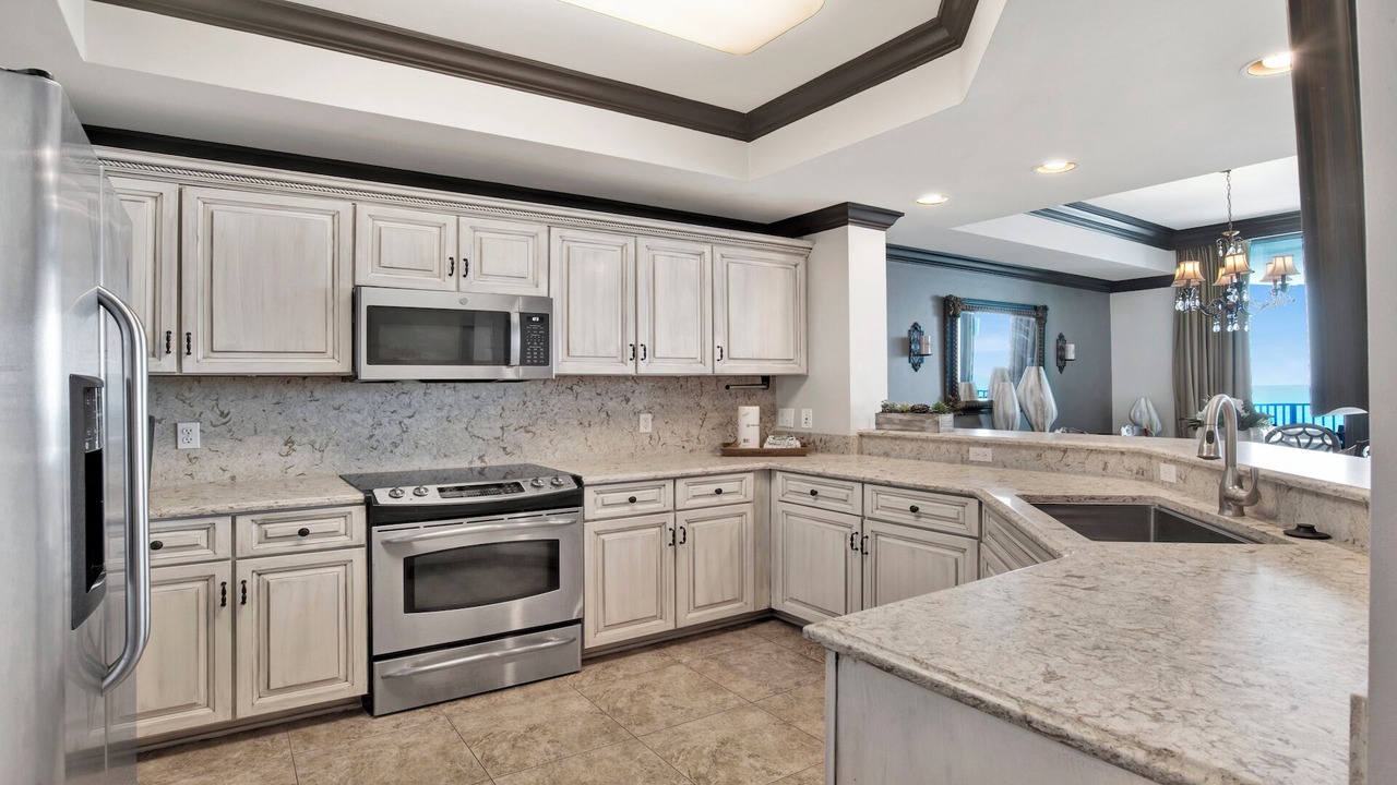 Photo of Kitchen in Orange Beach East