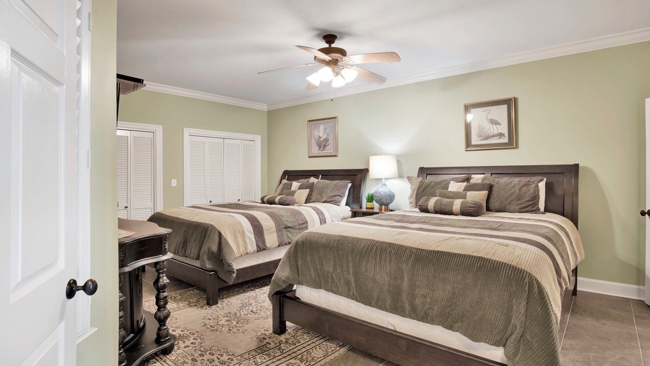 Photo of Bedroom in Orange Beach East