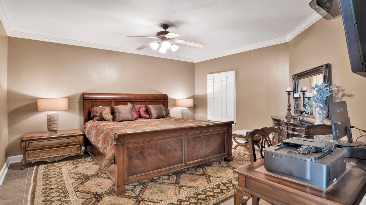 Photo of Bedroom in Orange Beach East