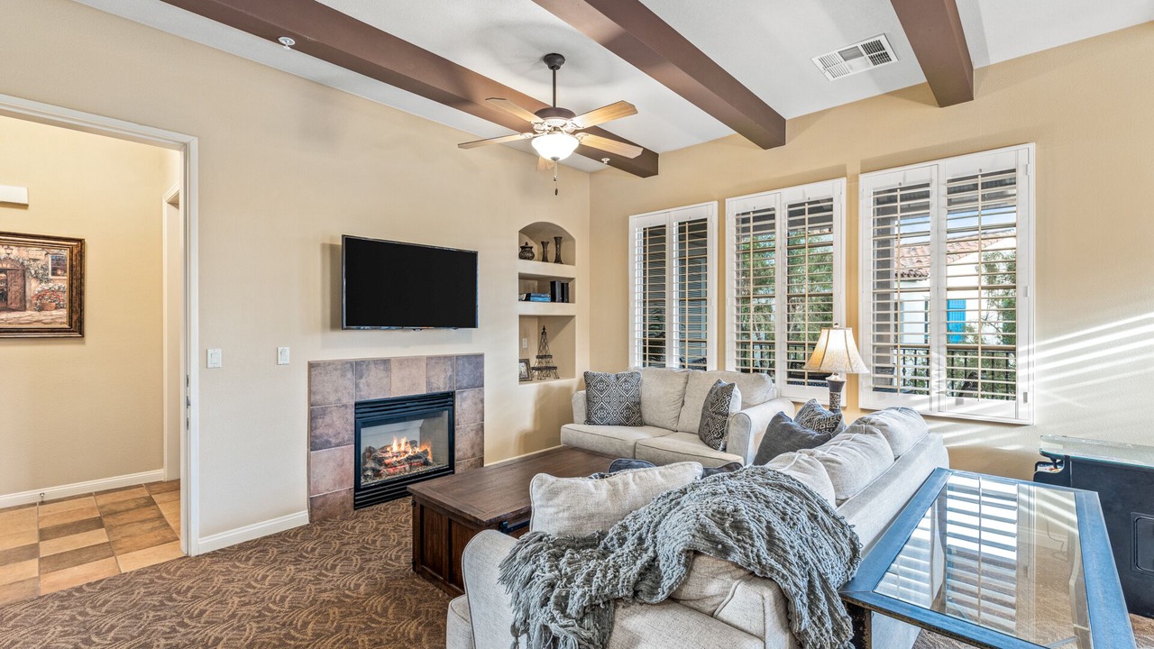 Photo of Livingroom in La Quinta