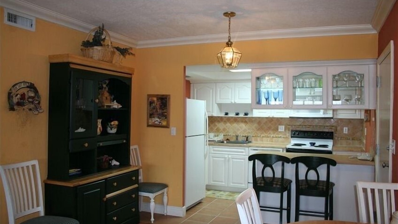Photo of Kitchen in Key Biscayne