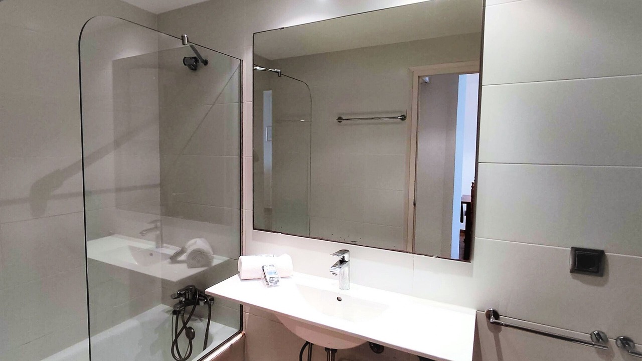 Photo of Bathroom in Pals