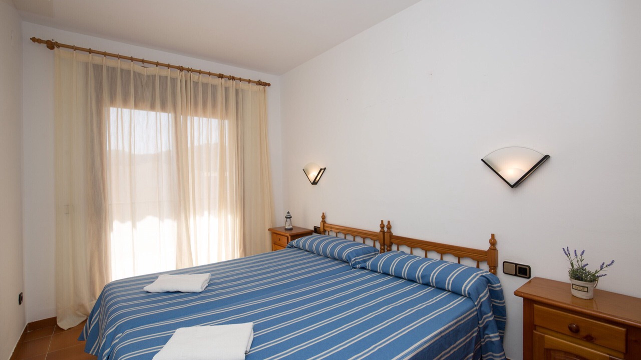 Photo of Bedroom in Pals