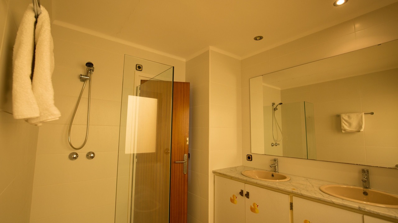 Photo of Bathroom in Pals