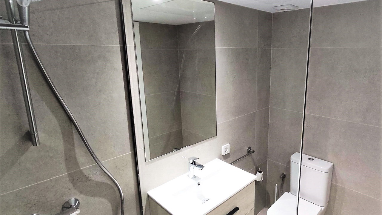 Photo of Bathroom in Pals