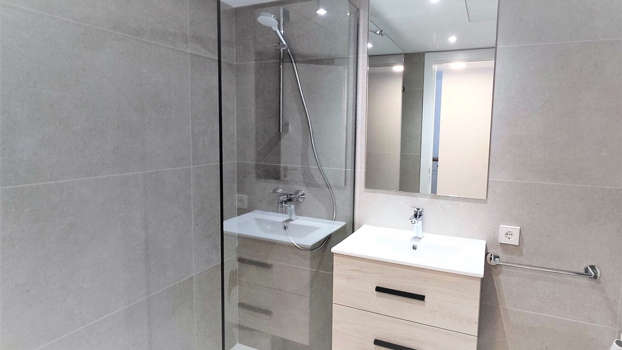 Photo of Bathroom in Pals