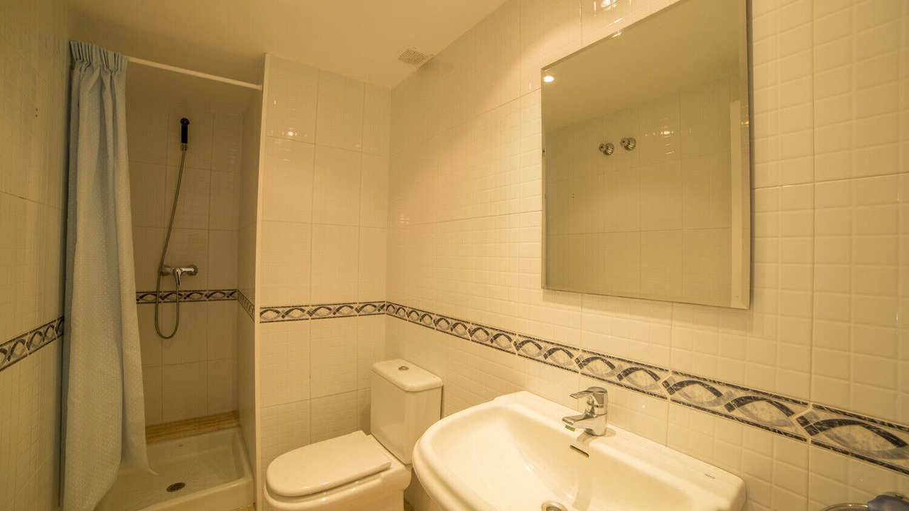 Photo of Bathroom in Pals