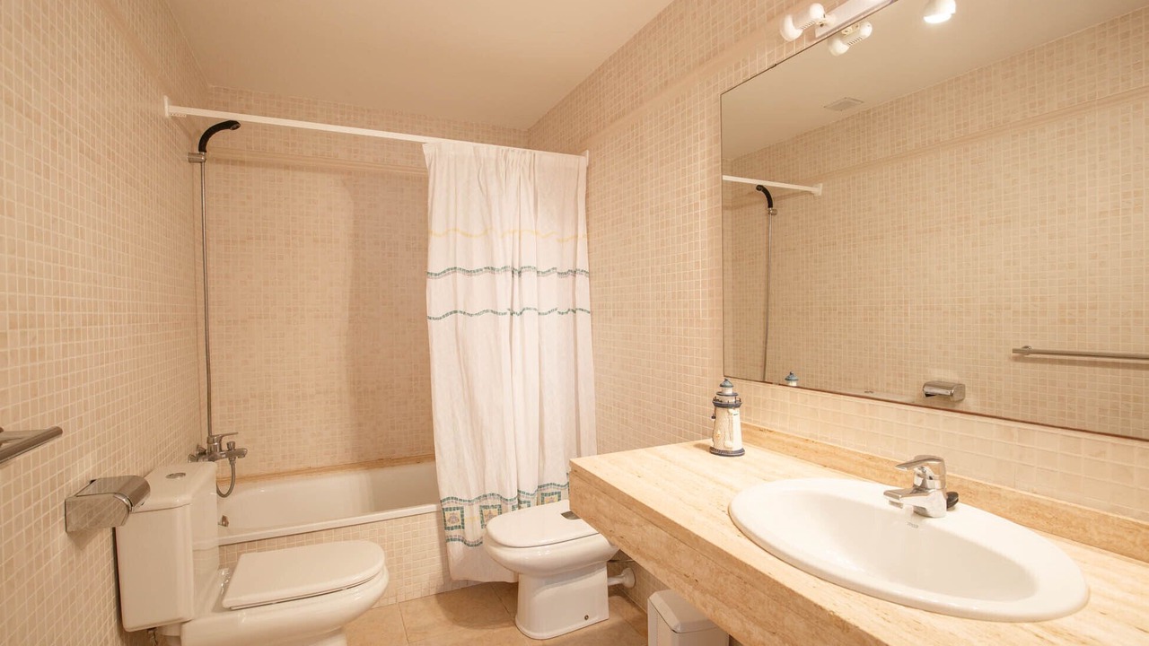 Photo of Bathroom in Pals