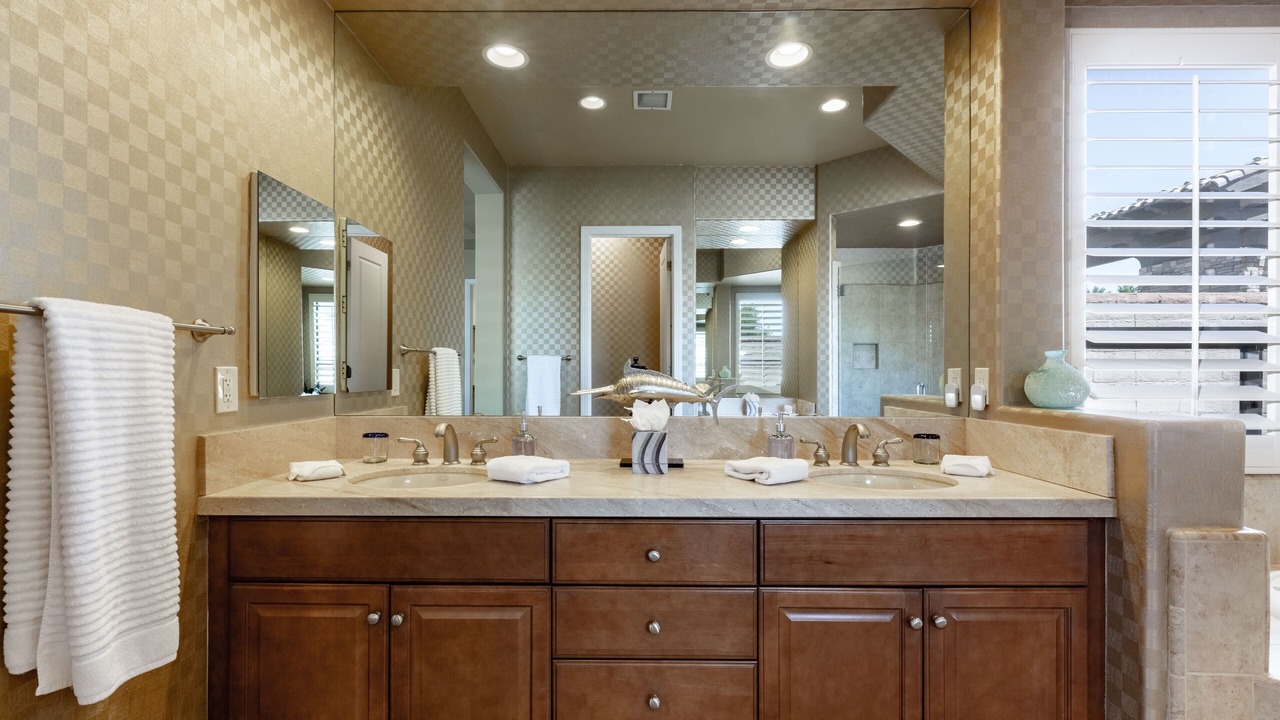 Photo of Bathroom in Indio
