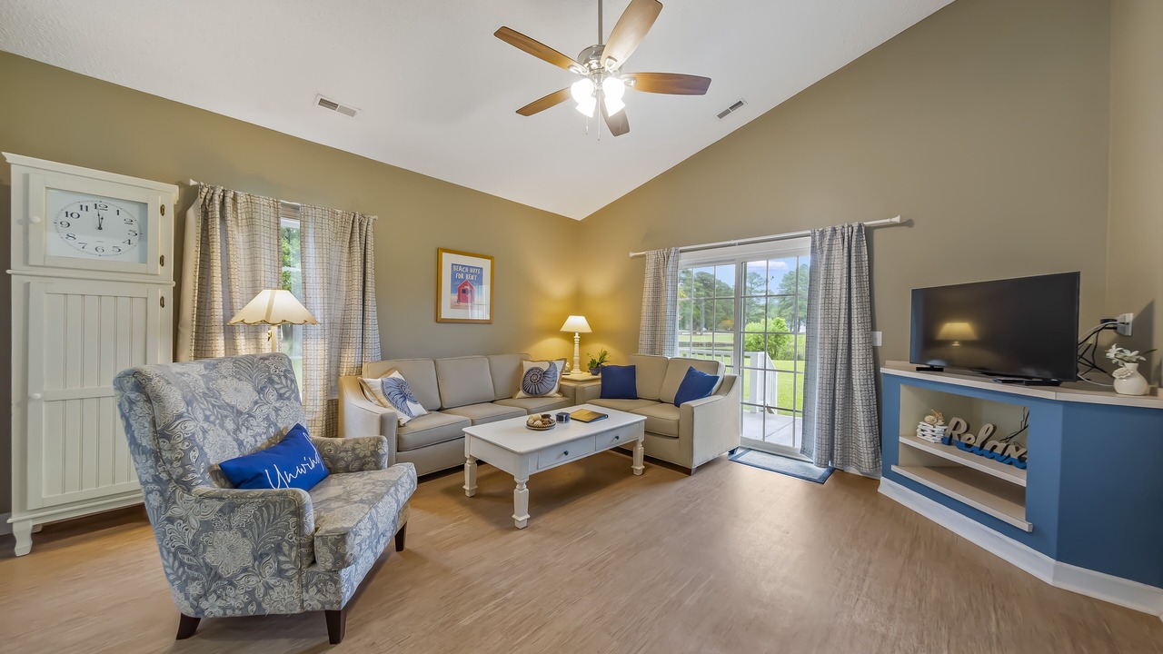 Photo of Bedroom in Fairfield Harbour