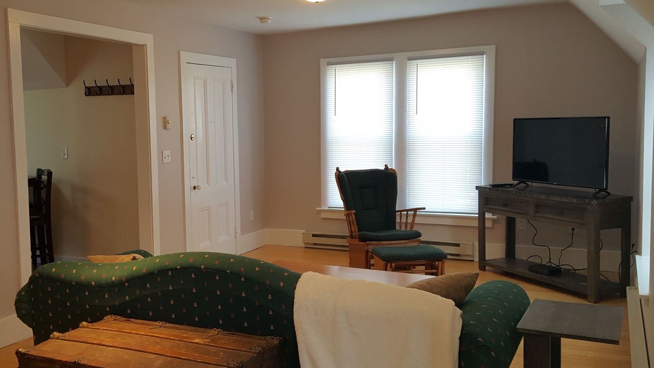 Photo of Livingroom in Hammondsport