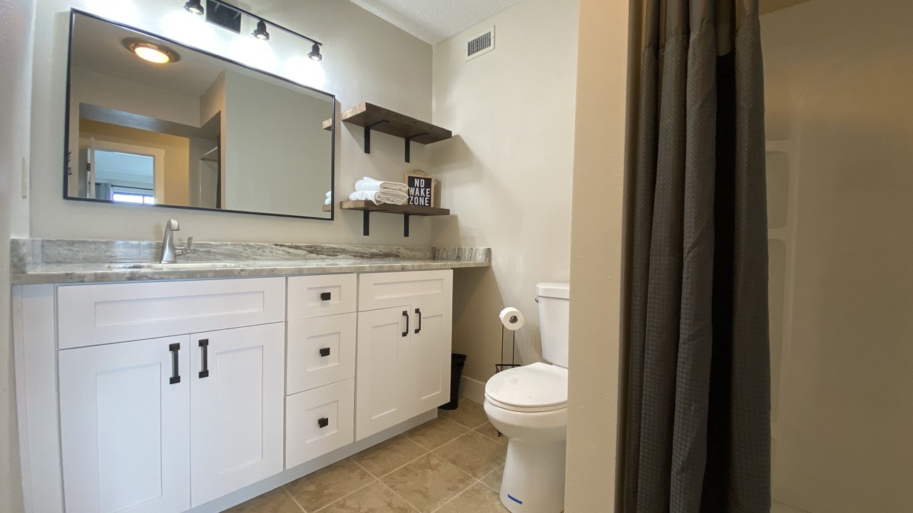 Photo of Bathroom in Gulf Shores