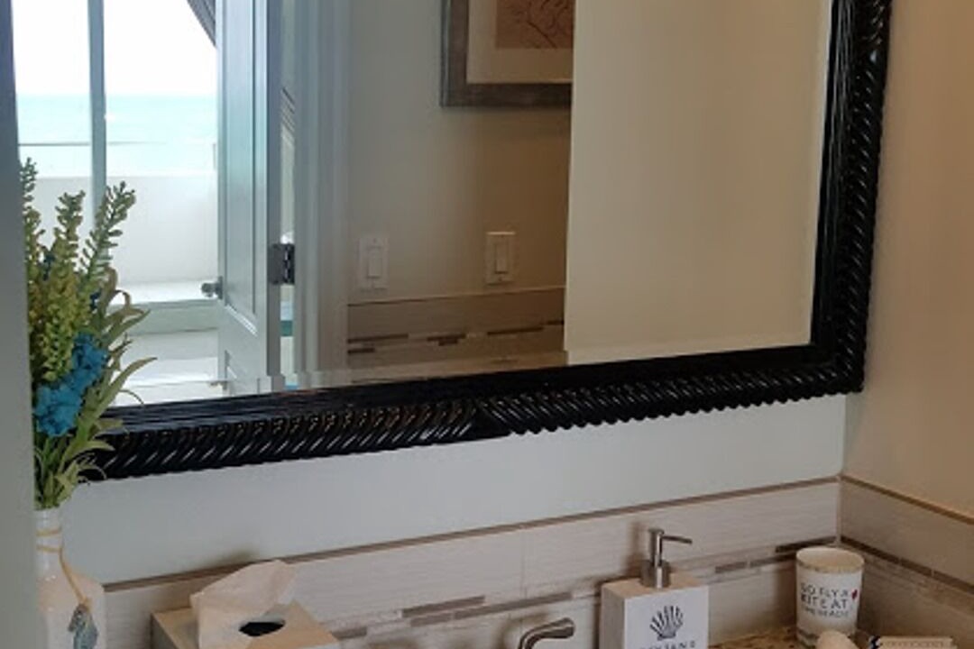 Photo of Bathroom in Galt Mile