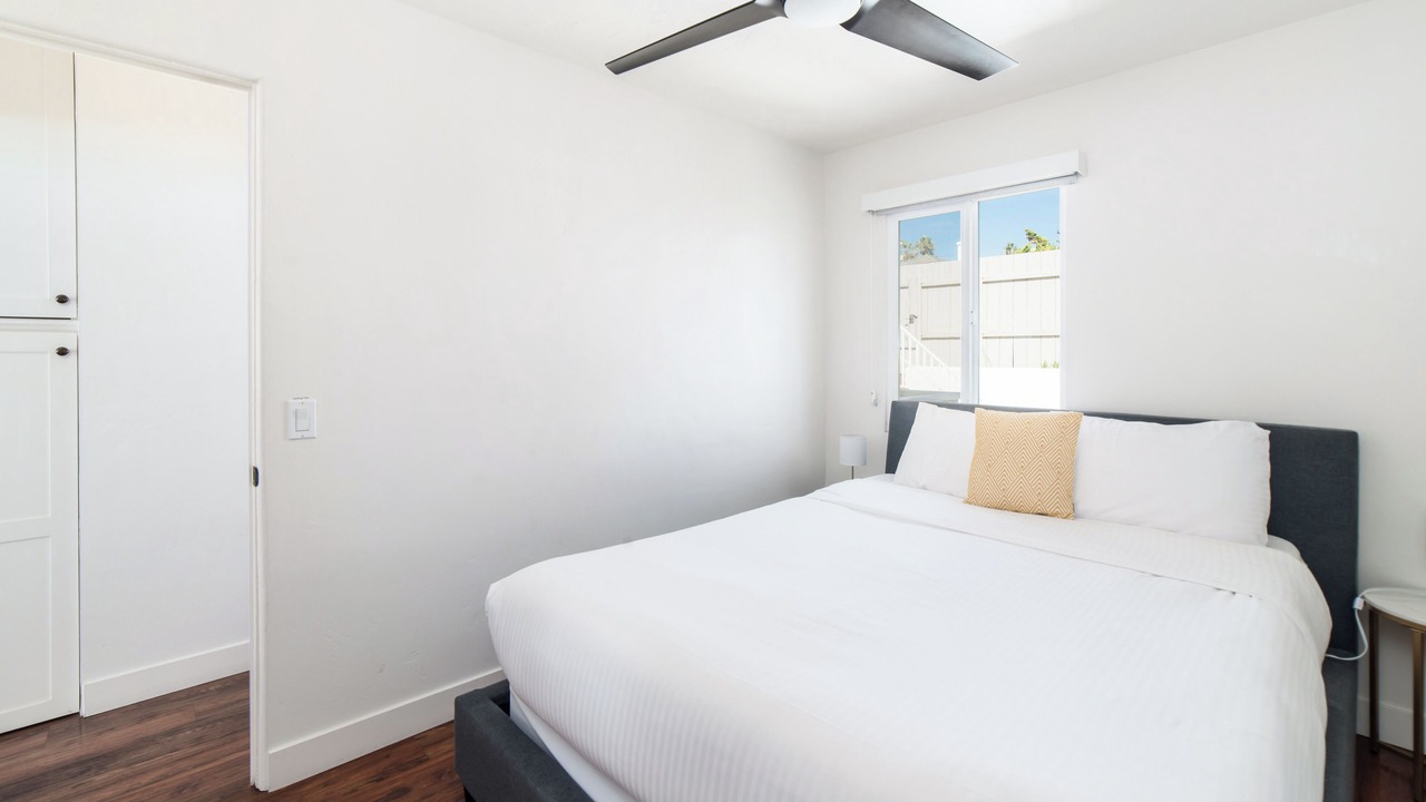 Photo of Bedroom in Oceanside