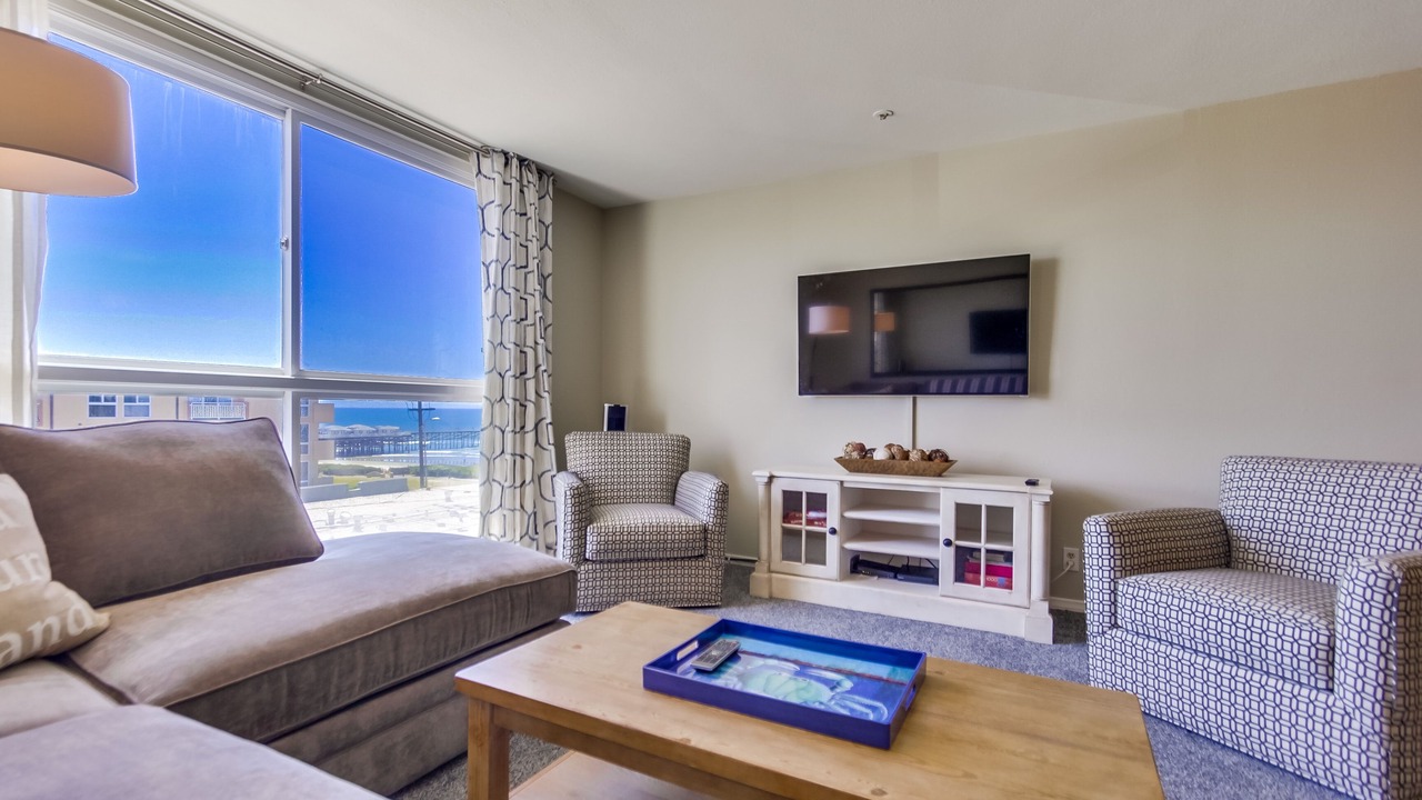 Photo of Livingroom in North Pacific Beach