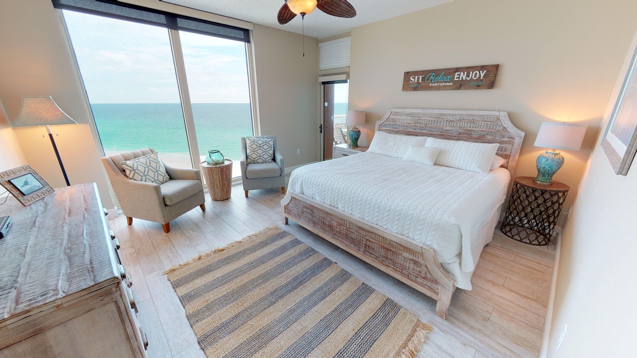 Photo of Bedroom in Pensacola Beach