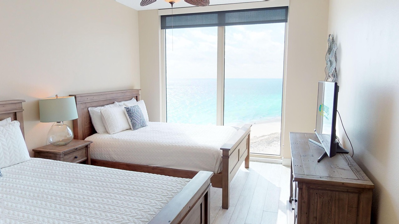 Photo of Bedroom in Pensacola Beach