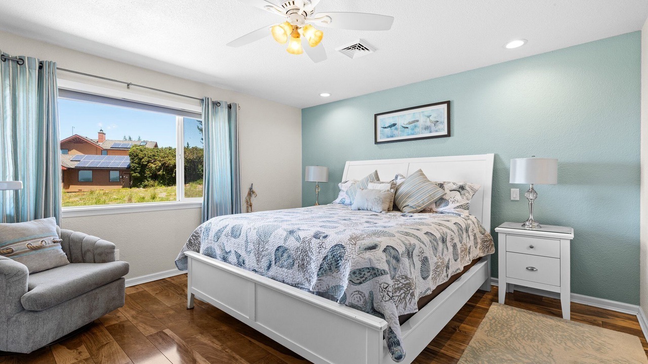 Photo of Bedroom in Crescent City North