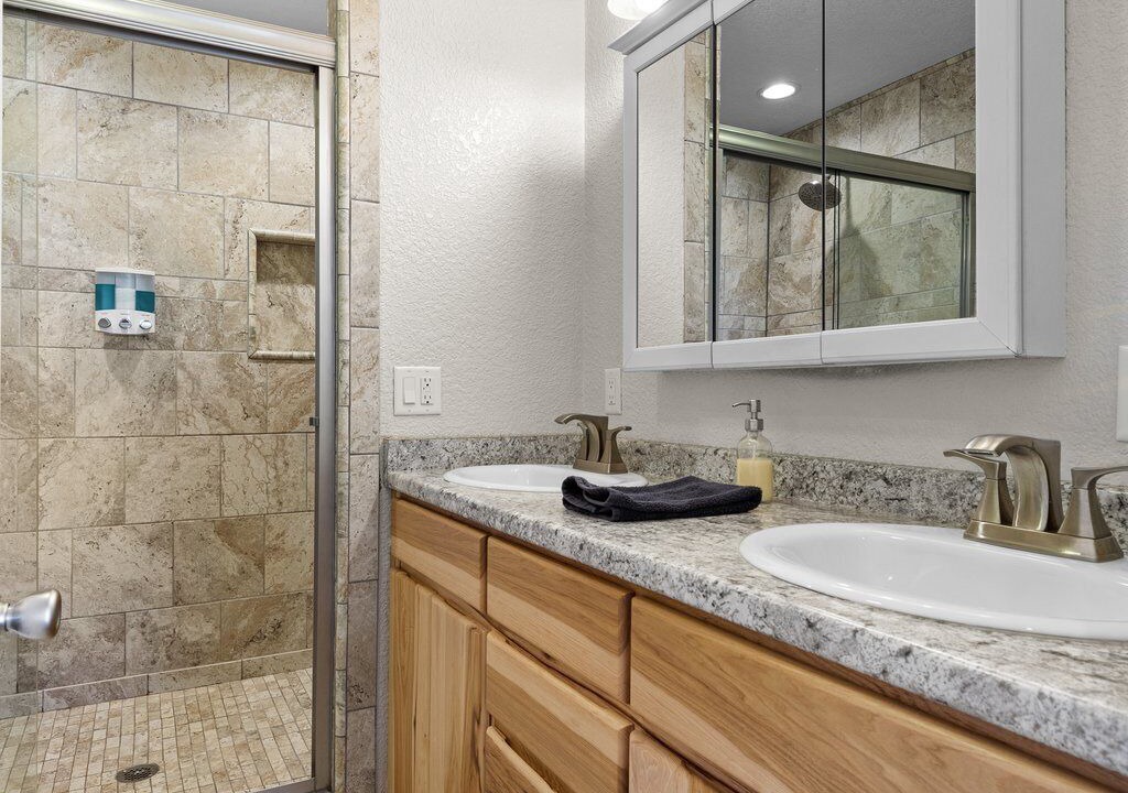 Photo of Bathroom in Crescent City North