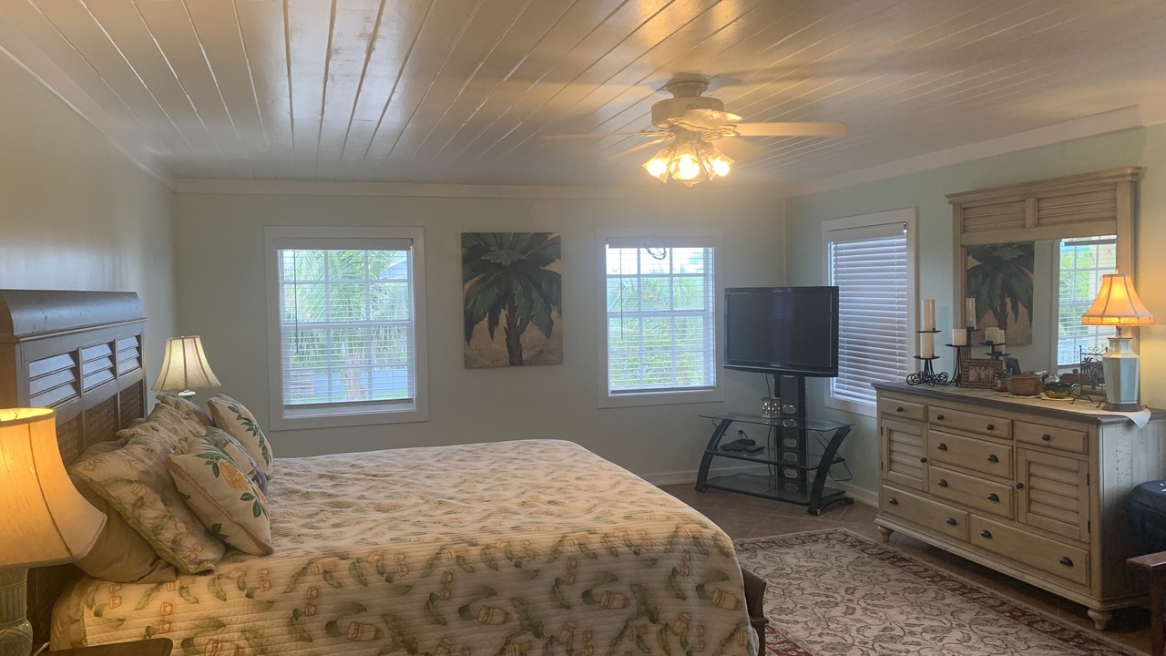 Photo of Others in Green Turtle Estates
