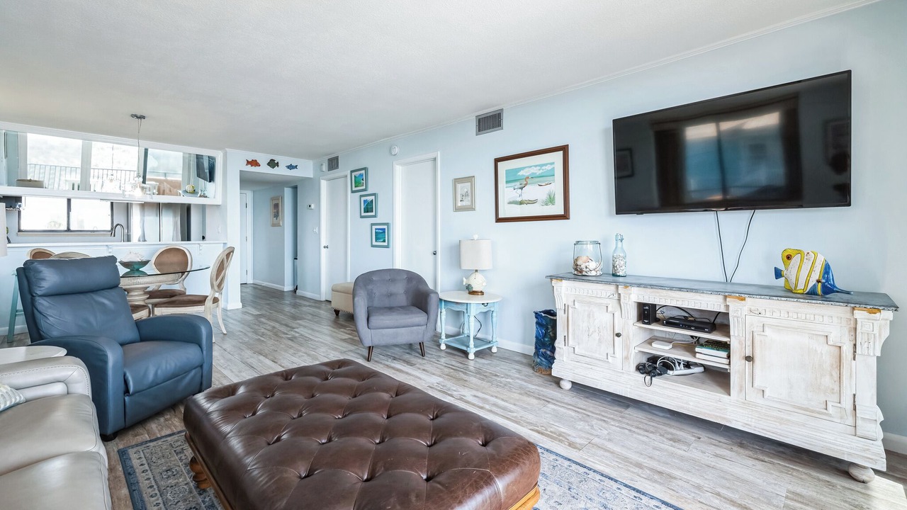 Photo of Livingroom in Pensacola Beach