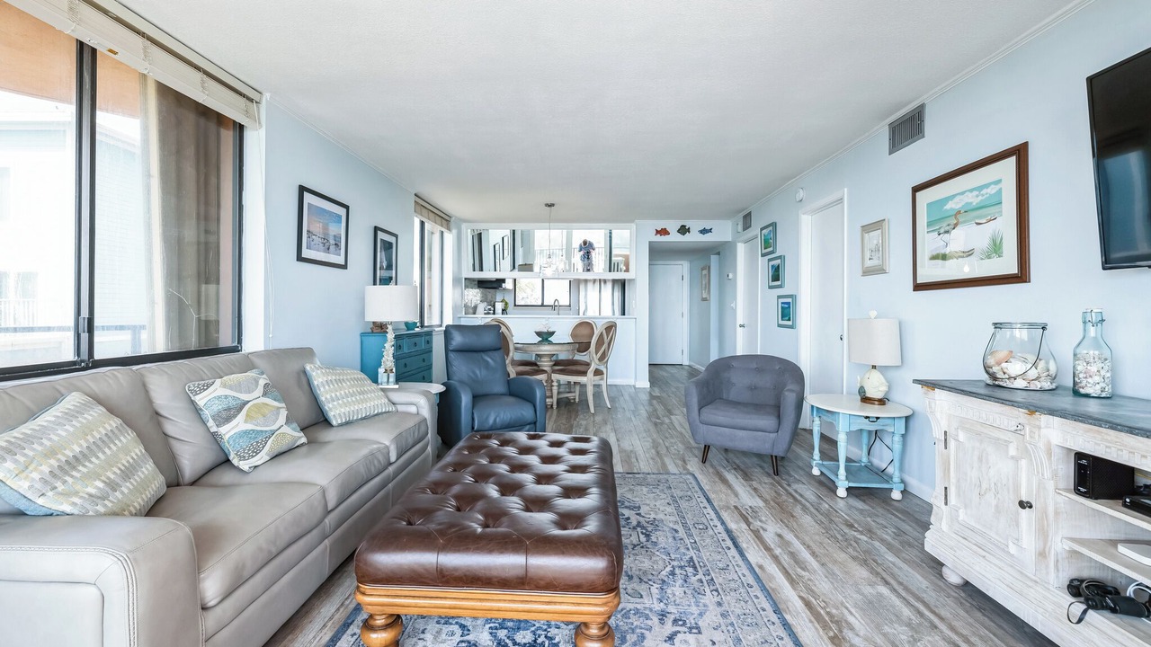Photo of Livingroom in Pensacola Beach