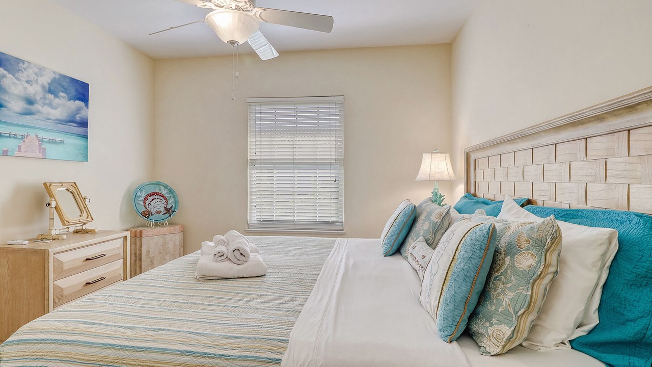 Photo of Bedroom in Naples Park