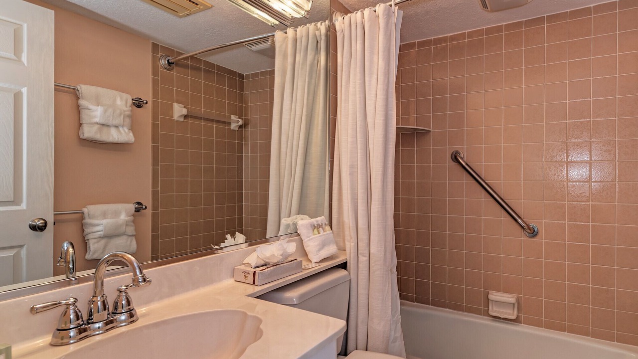 Photo of Bathroom in Longboat Key