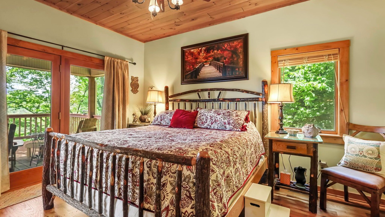 Photo of Bedroom in Buck Mountain