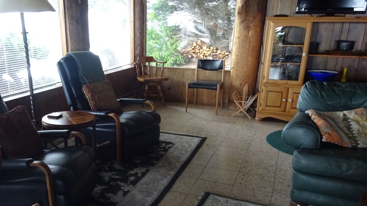 Photo of Livingroom in Little River