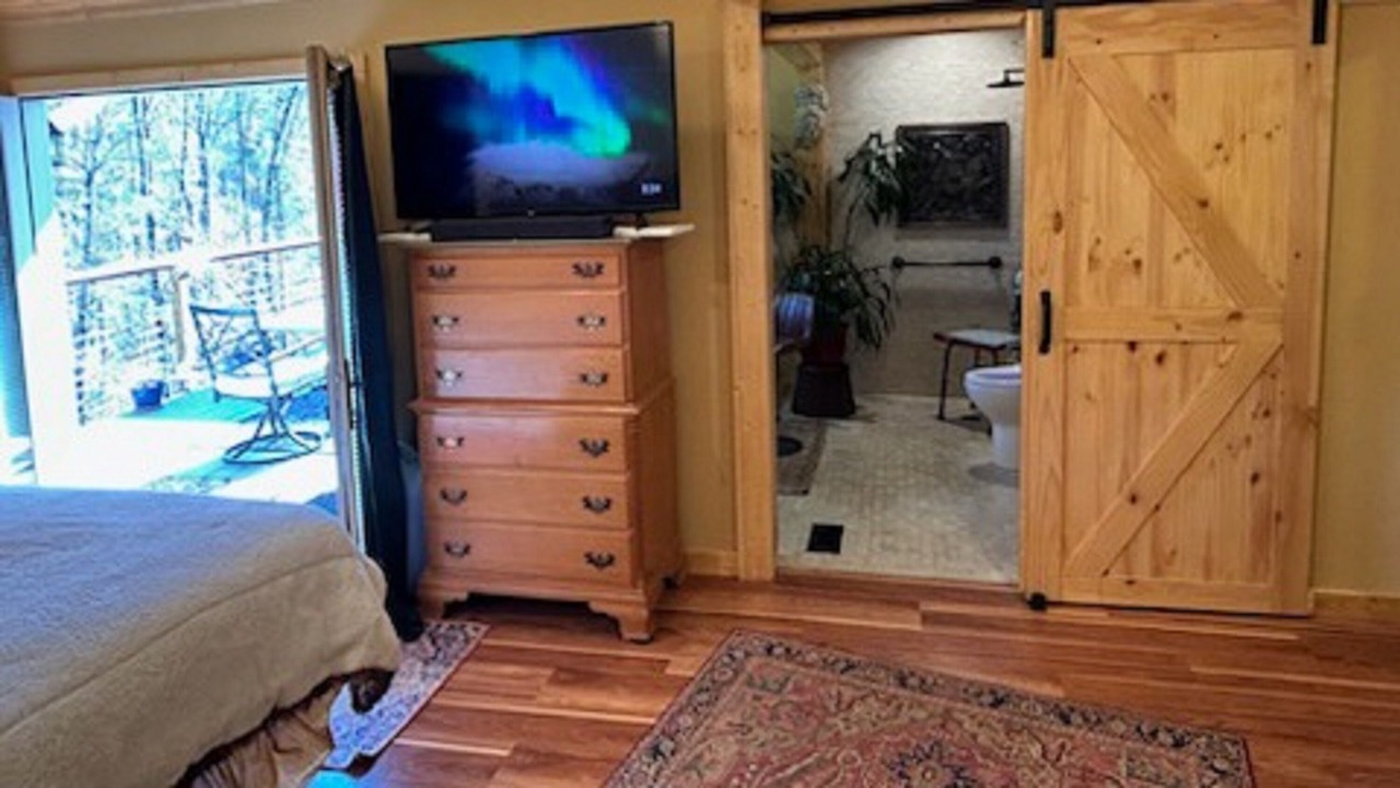 Photo of Bedroom in Asheville