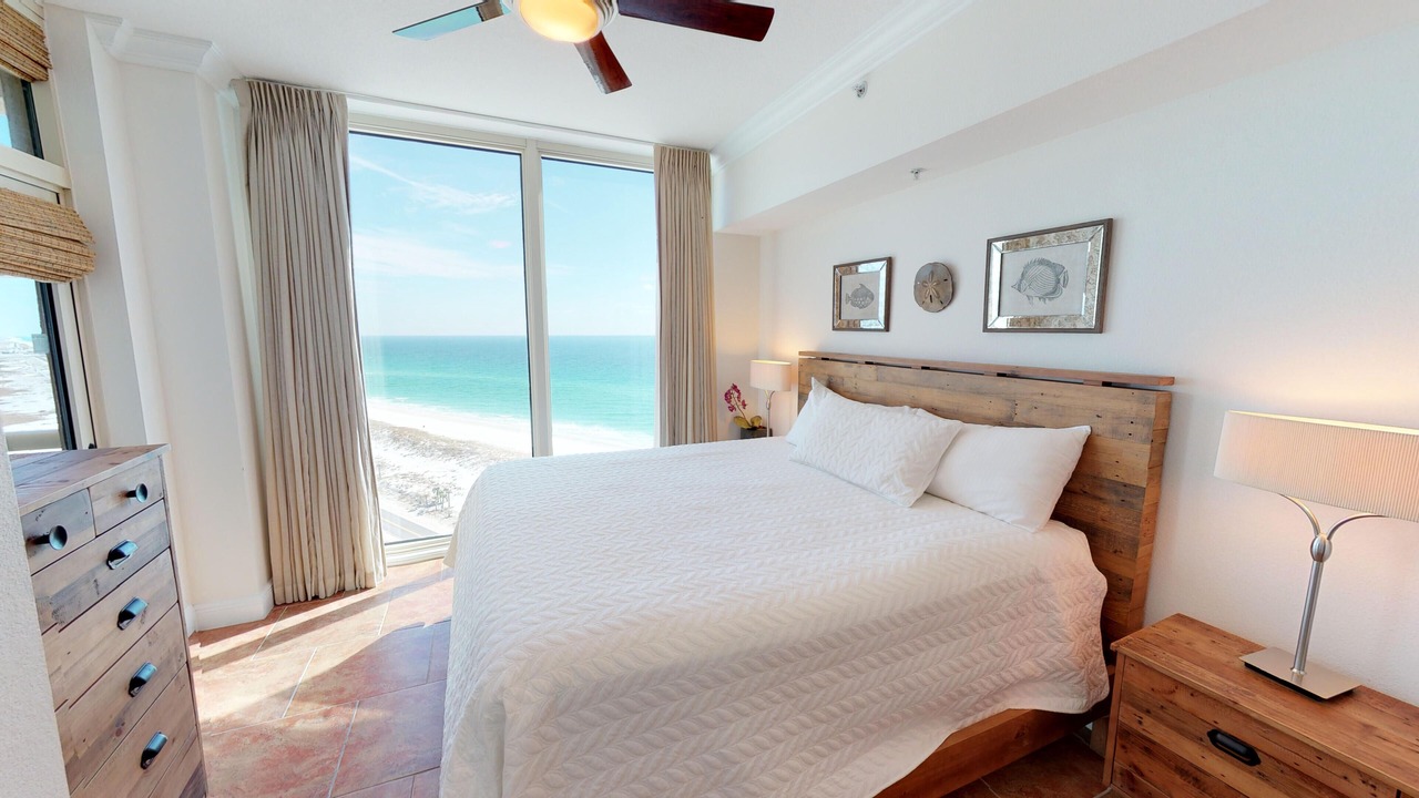 Photo of Bedroom in Pensacola Beach