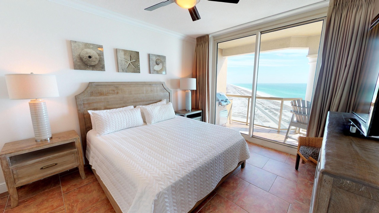 Photo of Bedroom in Pensacola Beach