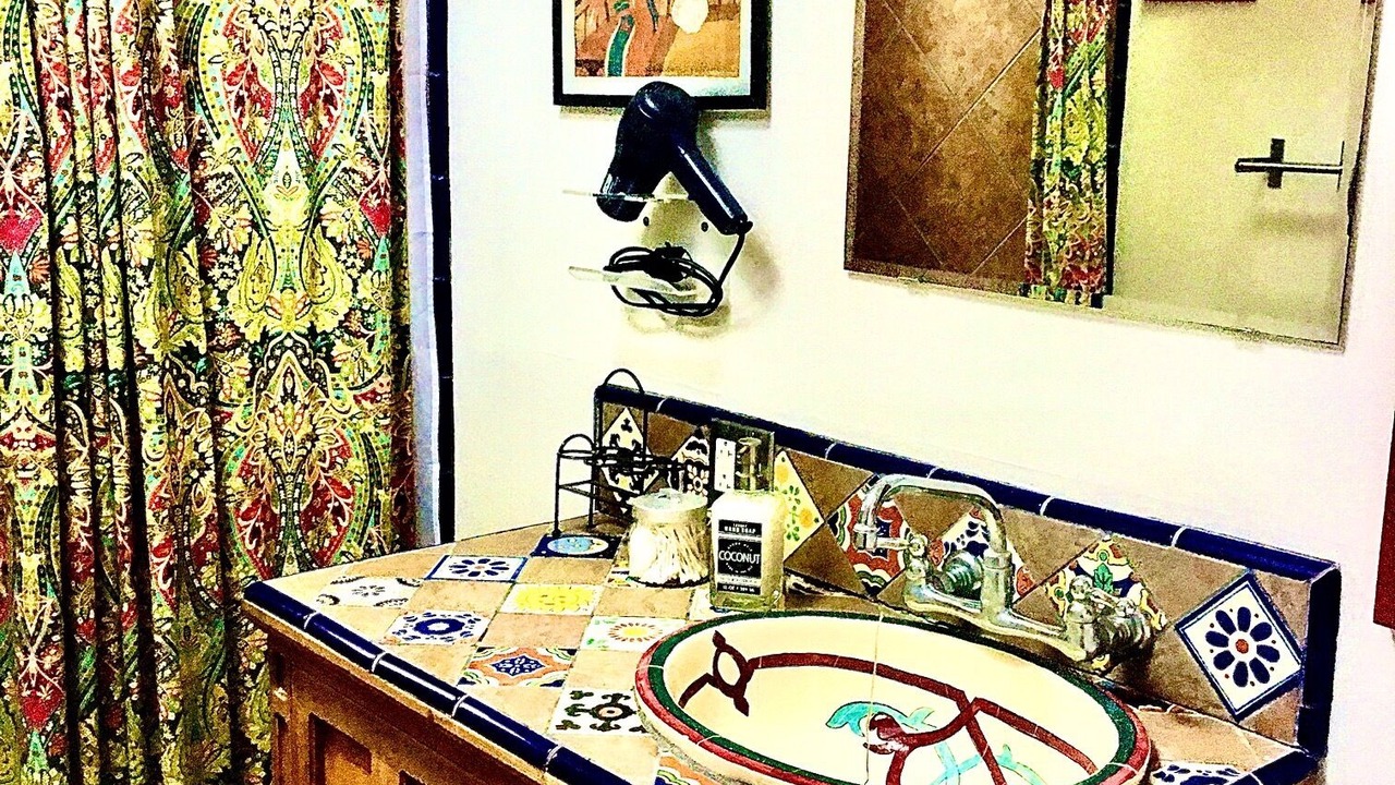 Photo of Bathroom in Hollywood