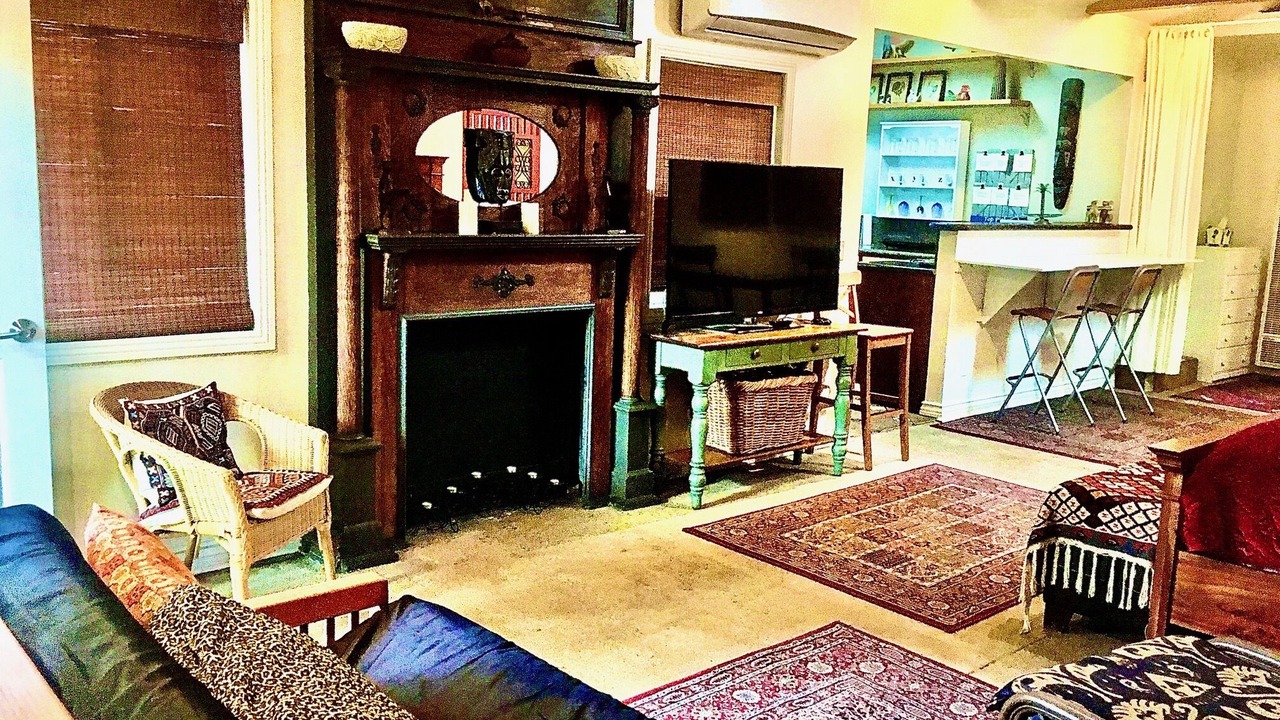 Photo of Livingroom in Hollywood