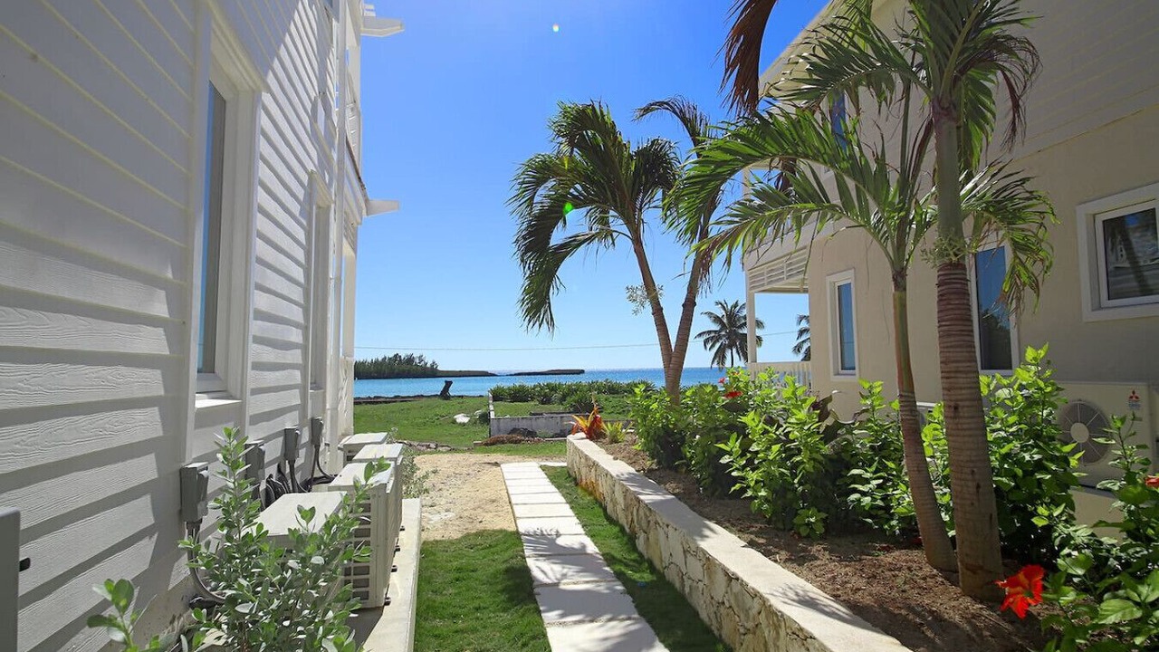 Photo of Patio Balcony in Governor's Harbour