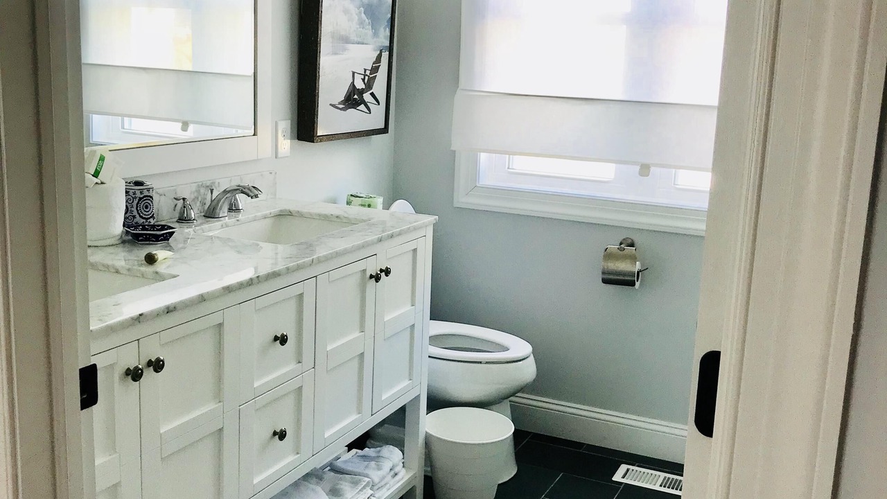 Photo of Bathroom in A-Zone