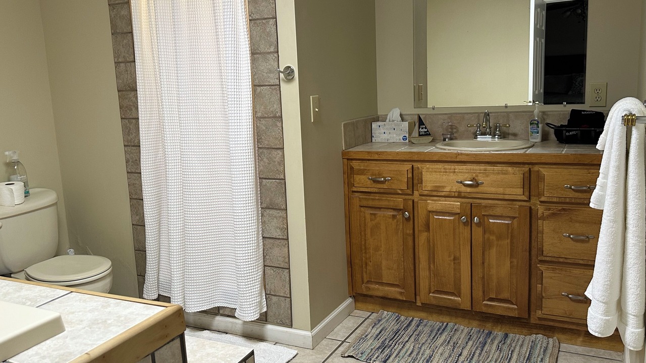 Photo of Bathroom in Dadeville