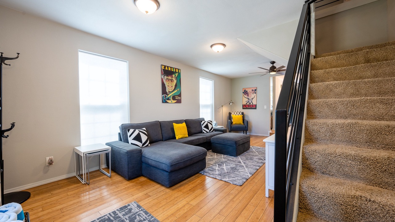 Photo of Livingroom in Bananna Belt