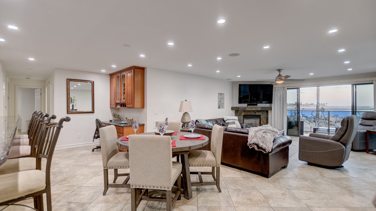 Photo of Livingroom in South Mission Beach