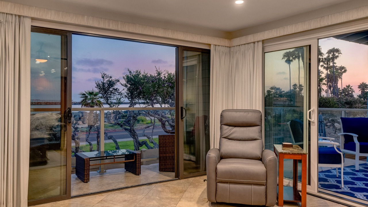 Photo of Bedroom in South Mission Beach