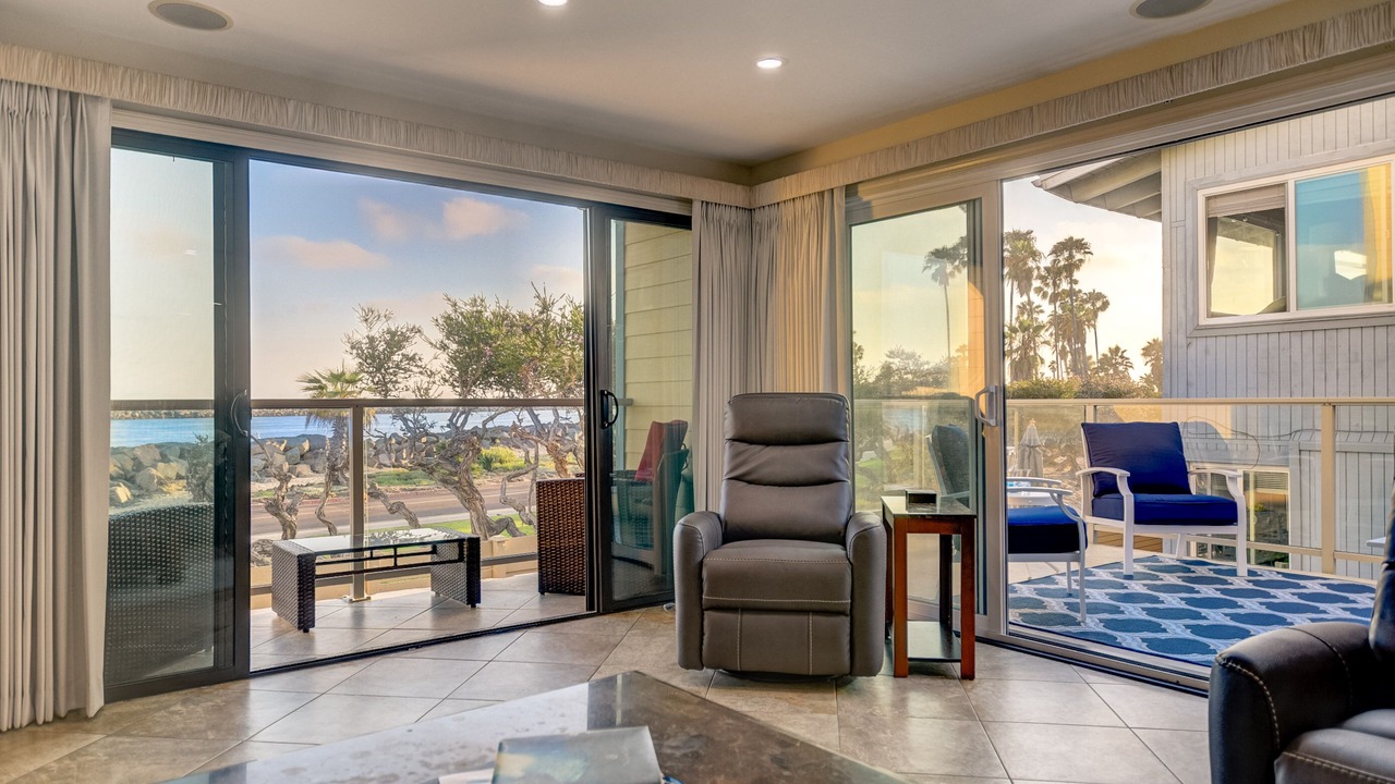 Photo of Bedroom in South Mission Beach