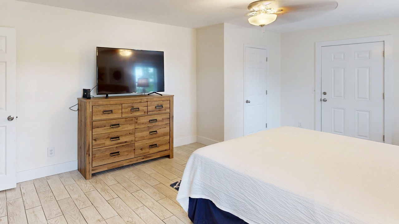 Photo of Bedroom in Cotton Bayou